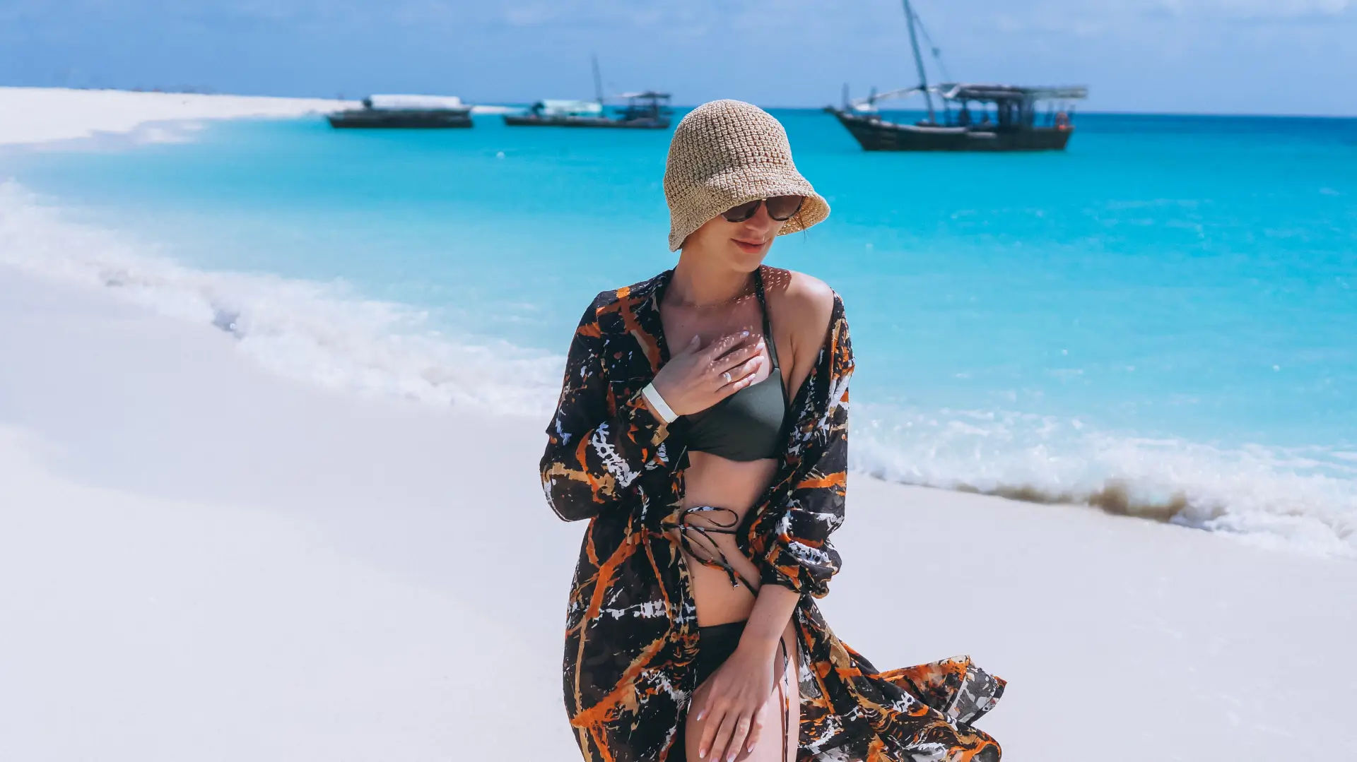 Aruba beach at golden hour