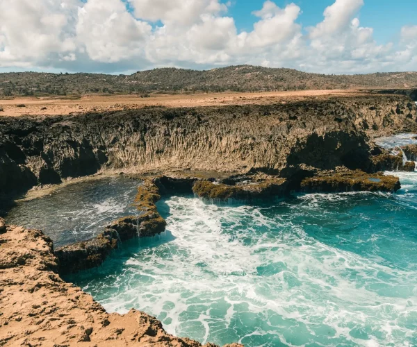 explore Aruba